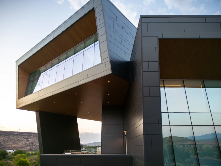 Photo Courtesy of Axis Architect Photo Courtesy of Axis Architect